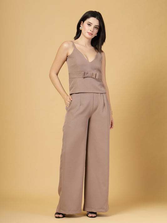 The mocha set with bow detail